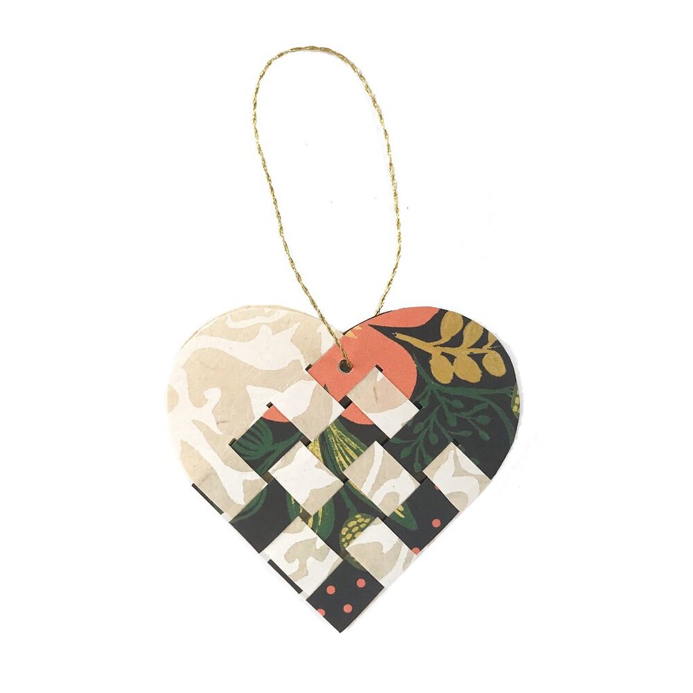 Julehjerter Ornaments, Small Danish Yule Hearts, Peachy Floral